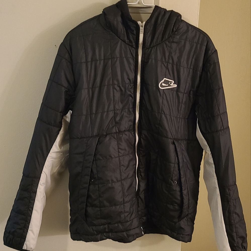 Nike windbreaker jacket